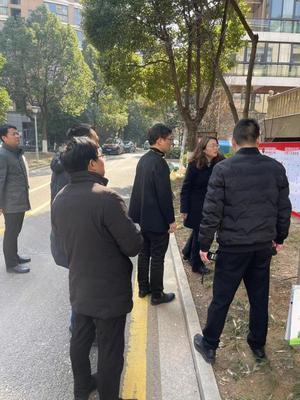 無錫市住房和城鄉建設局對宜興市2022年度"先鋒物業"和黨建引領物業管理服務工作示范點進行考核驗收